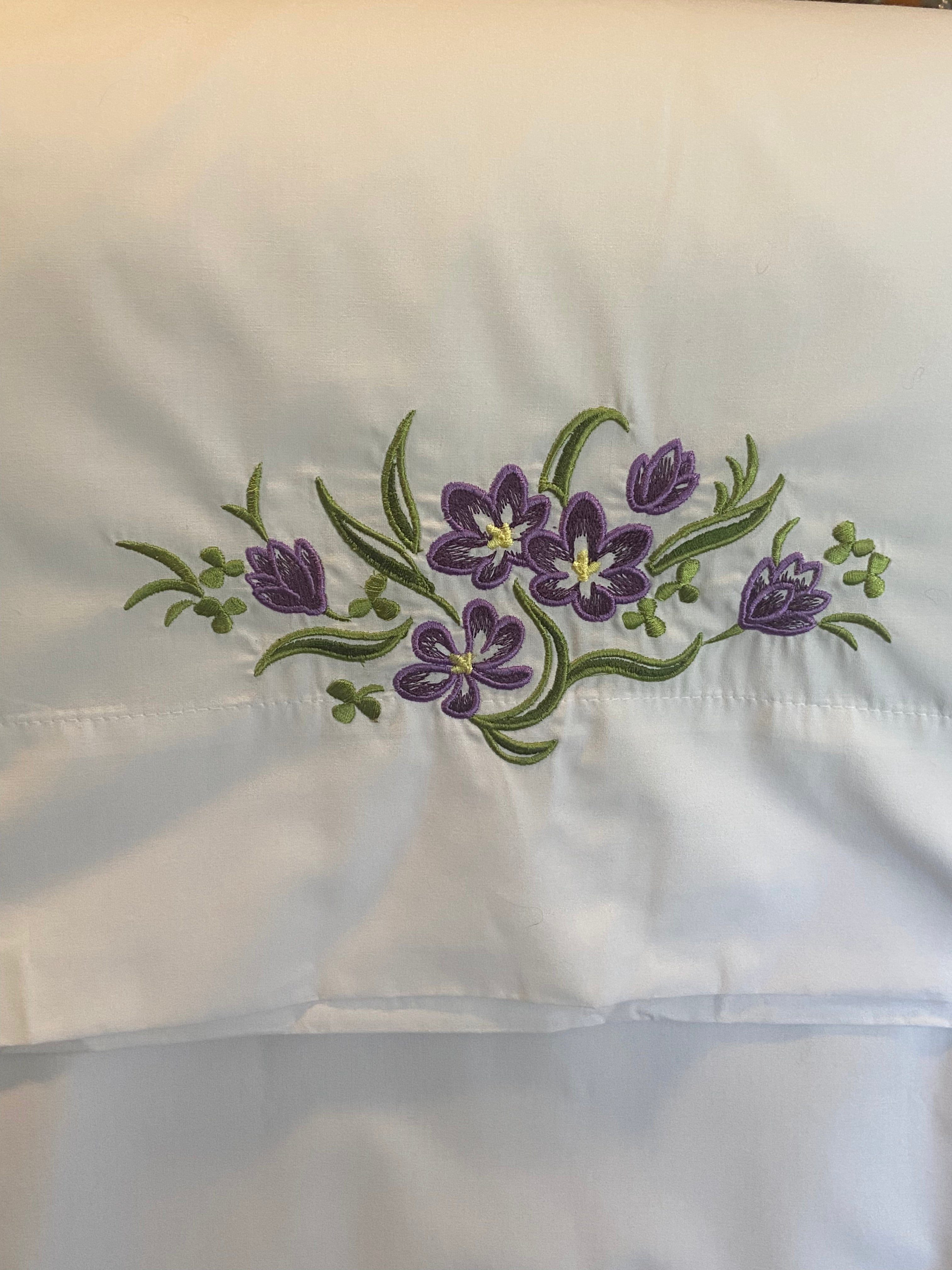 Spring crocus spray pillowcase set