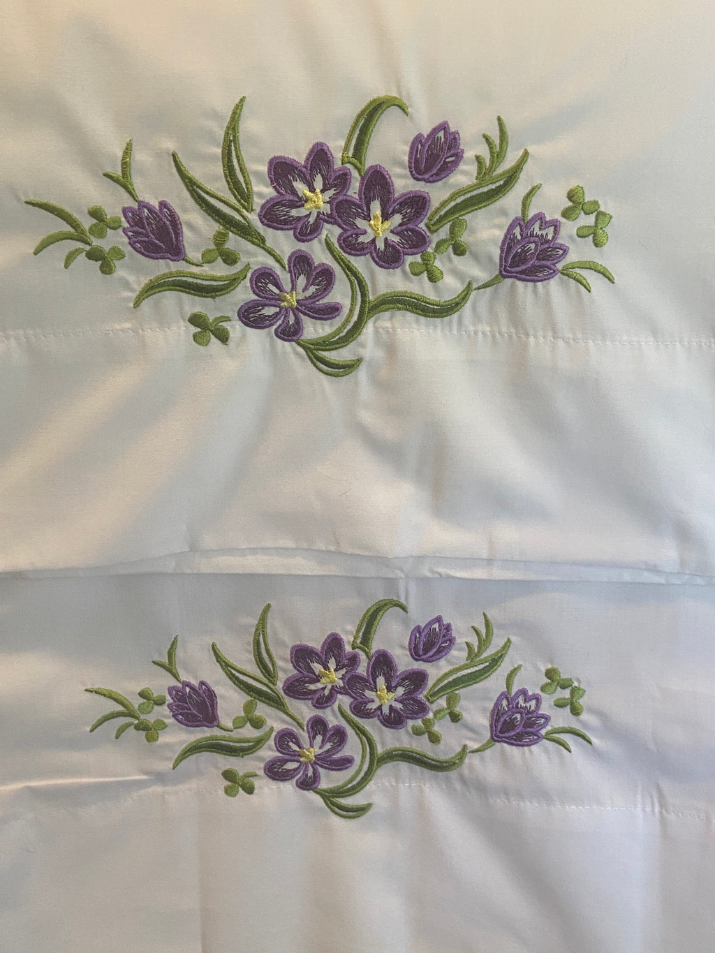 Spring crocus spray pillowcase set