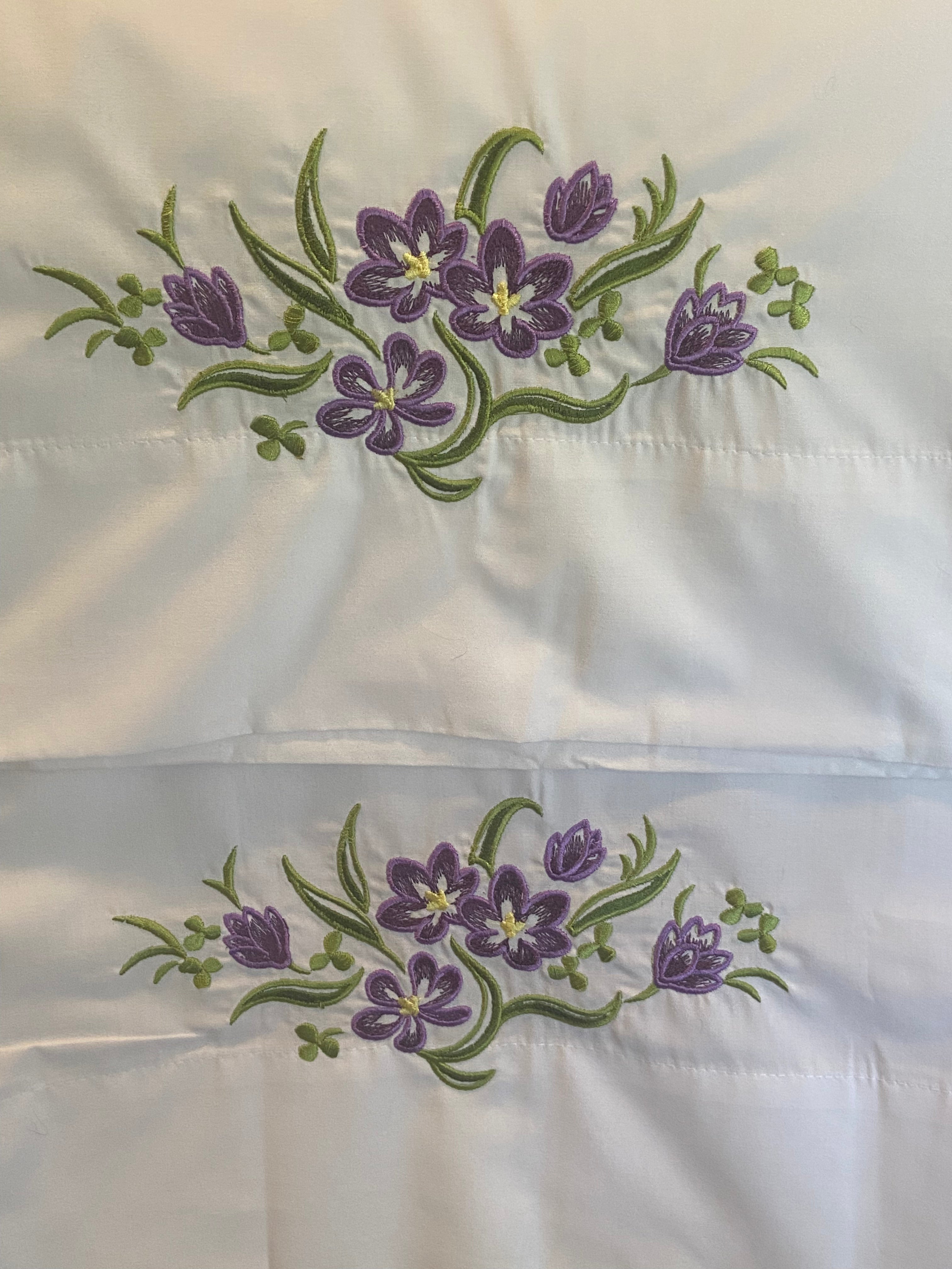 Spring crocus spray pillowcase set