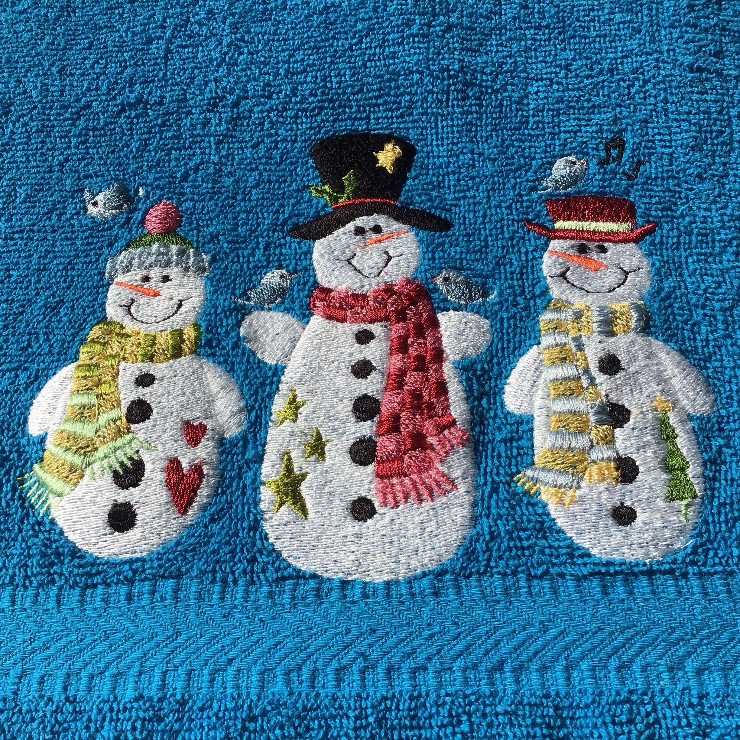 Snowman Tio Bath Towel