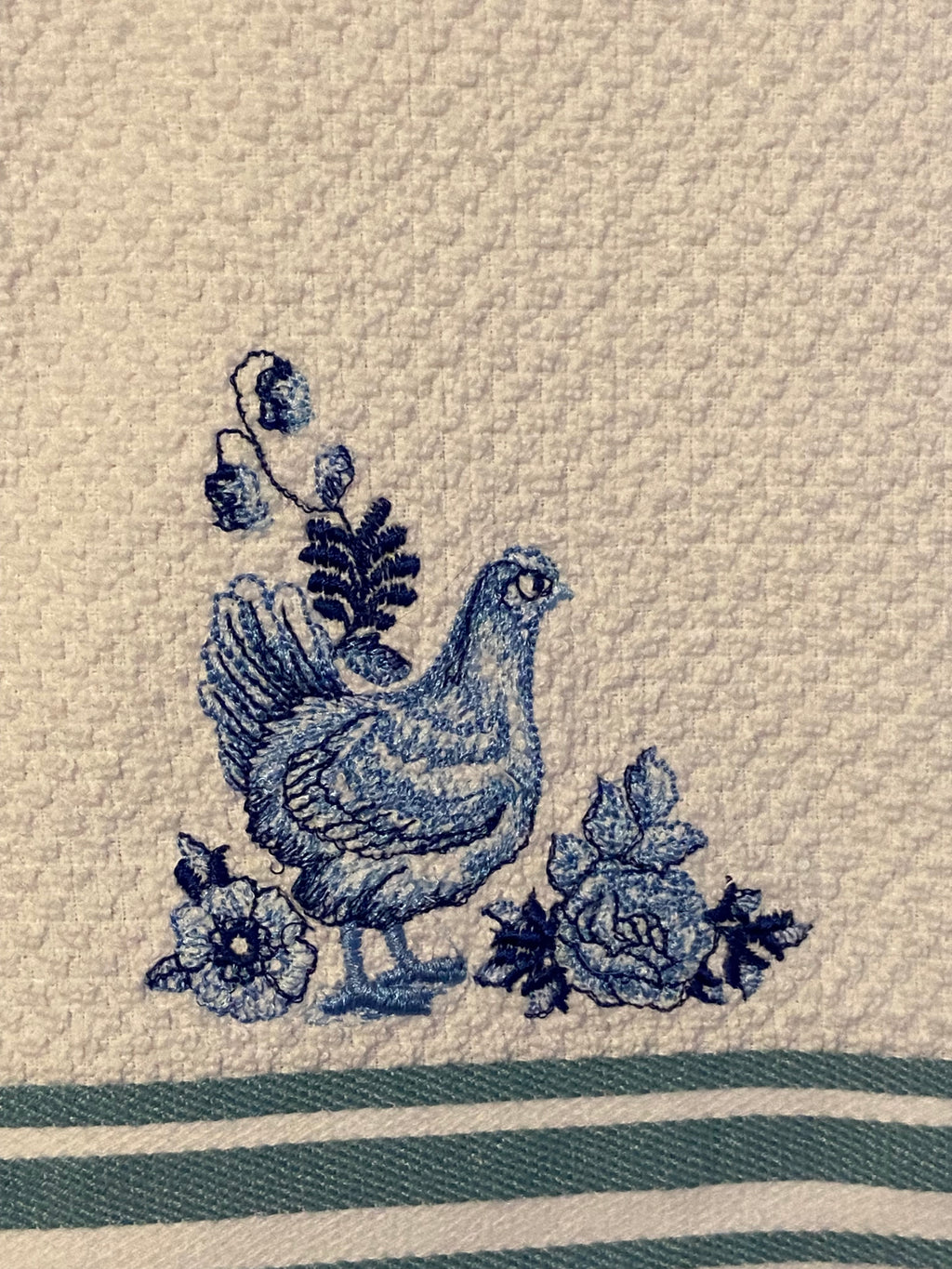 Deft Blue country hen and rooster kitchen towel set